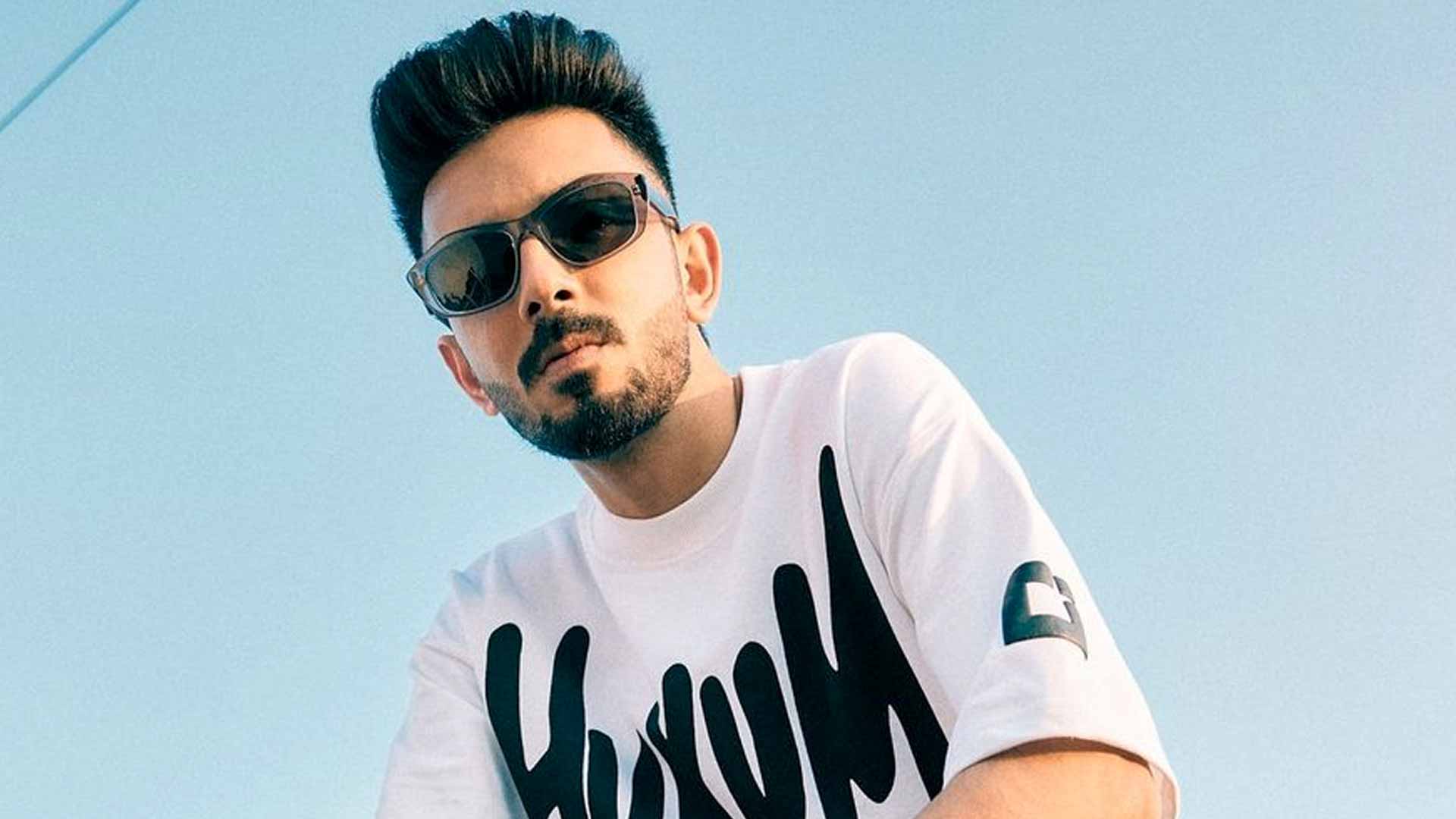 samosa-avenue-2024-Hukum-concert-anirudh-1